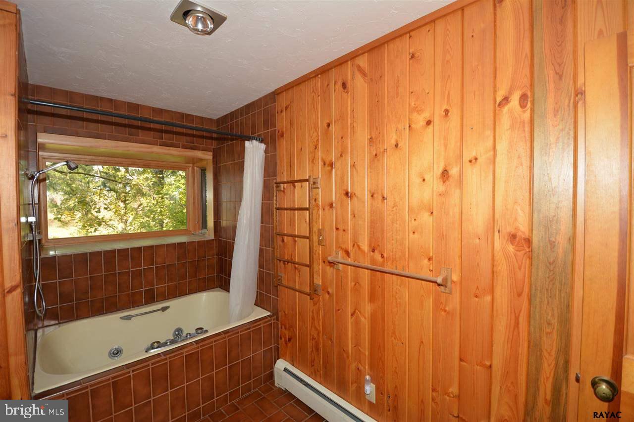 744 Guernsey Road Aspers, PA 17304 - Photo 30 of 32
