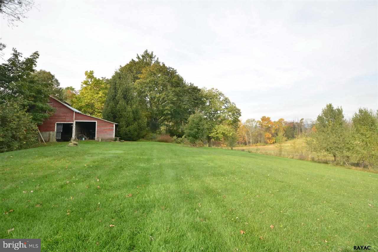 744 Guernsey Road Aspers, PA 17304 - Photo 8 of 32