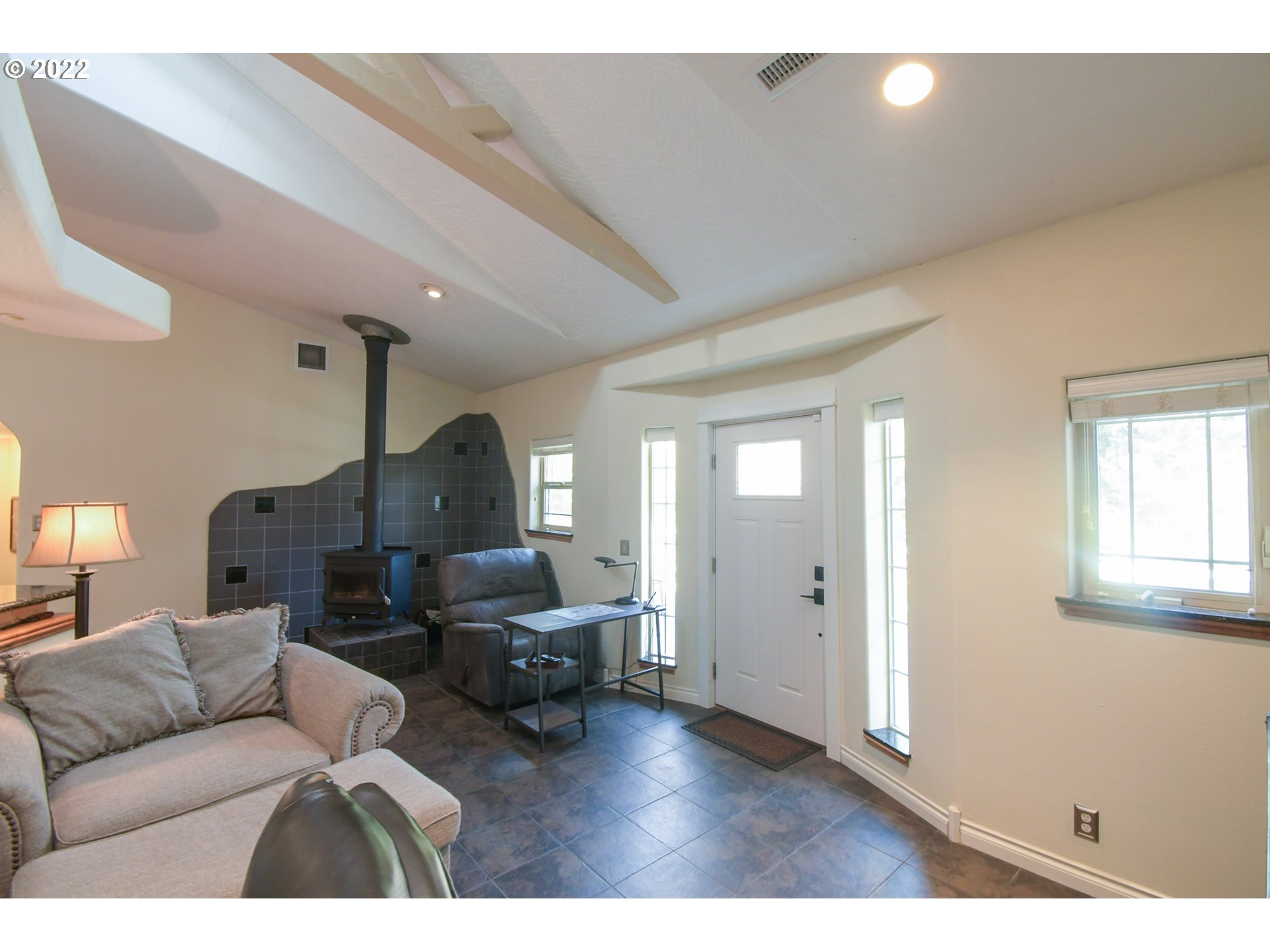 88759 Fountain Road Elmira, OR 97437 - Photo 14 of 32 Gallery Image 14