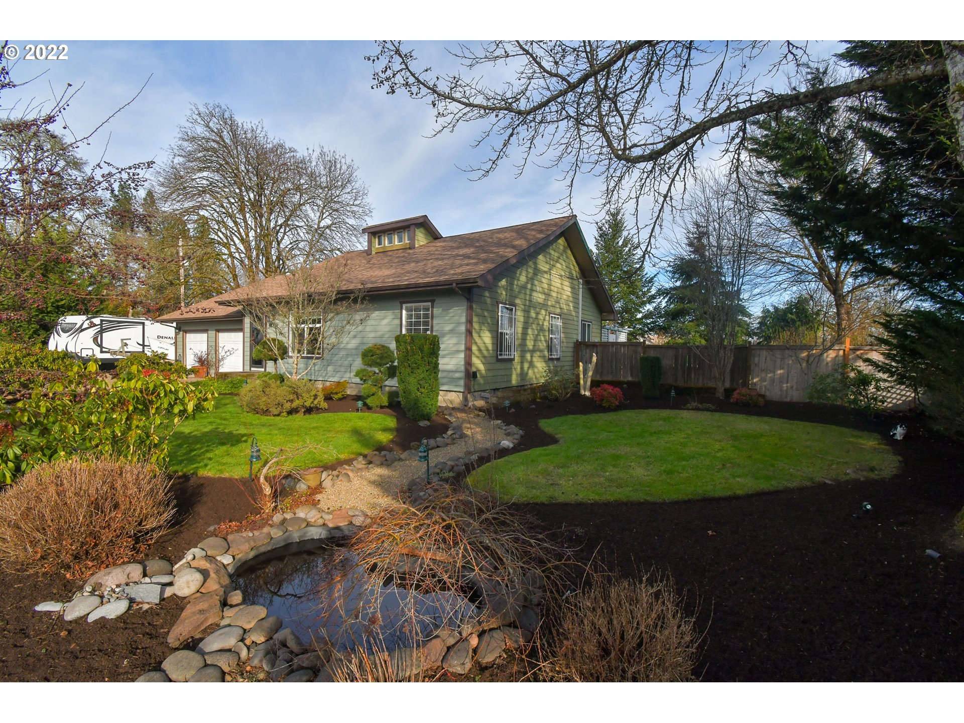 88759 Fountain Road Elmira, OR 97437 - Photo 3 of 32 Gallery Image 3