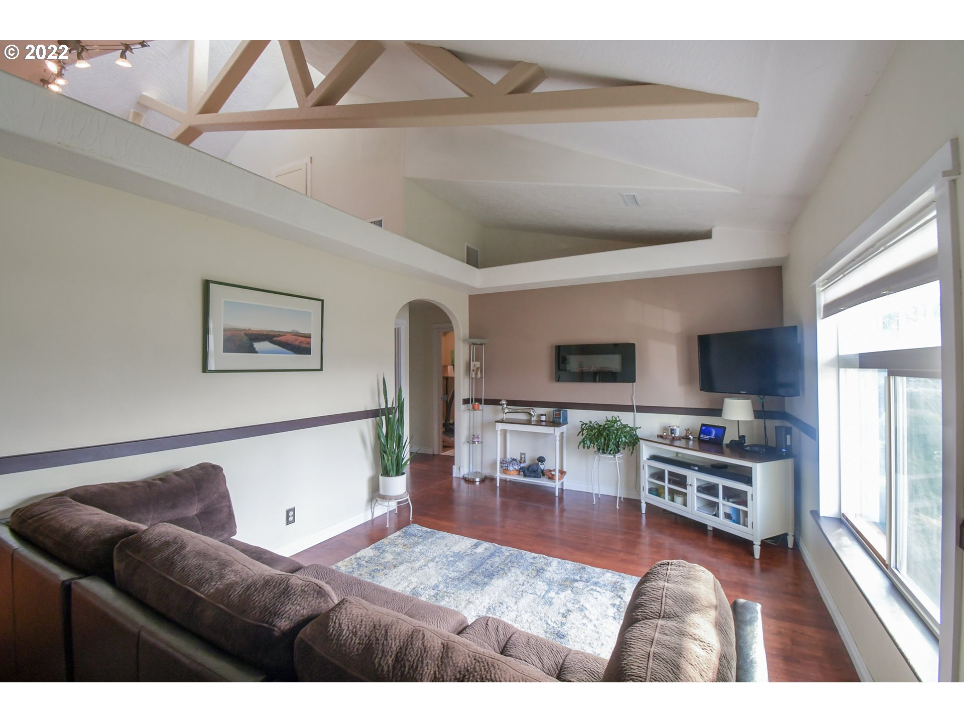 88759 Fountain Road Elmira, OR 97437 - Photo 5 of 32 Gallery Image 5