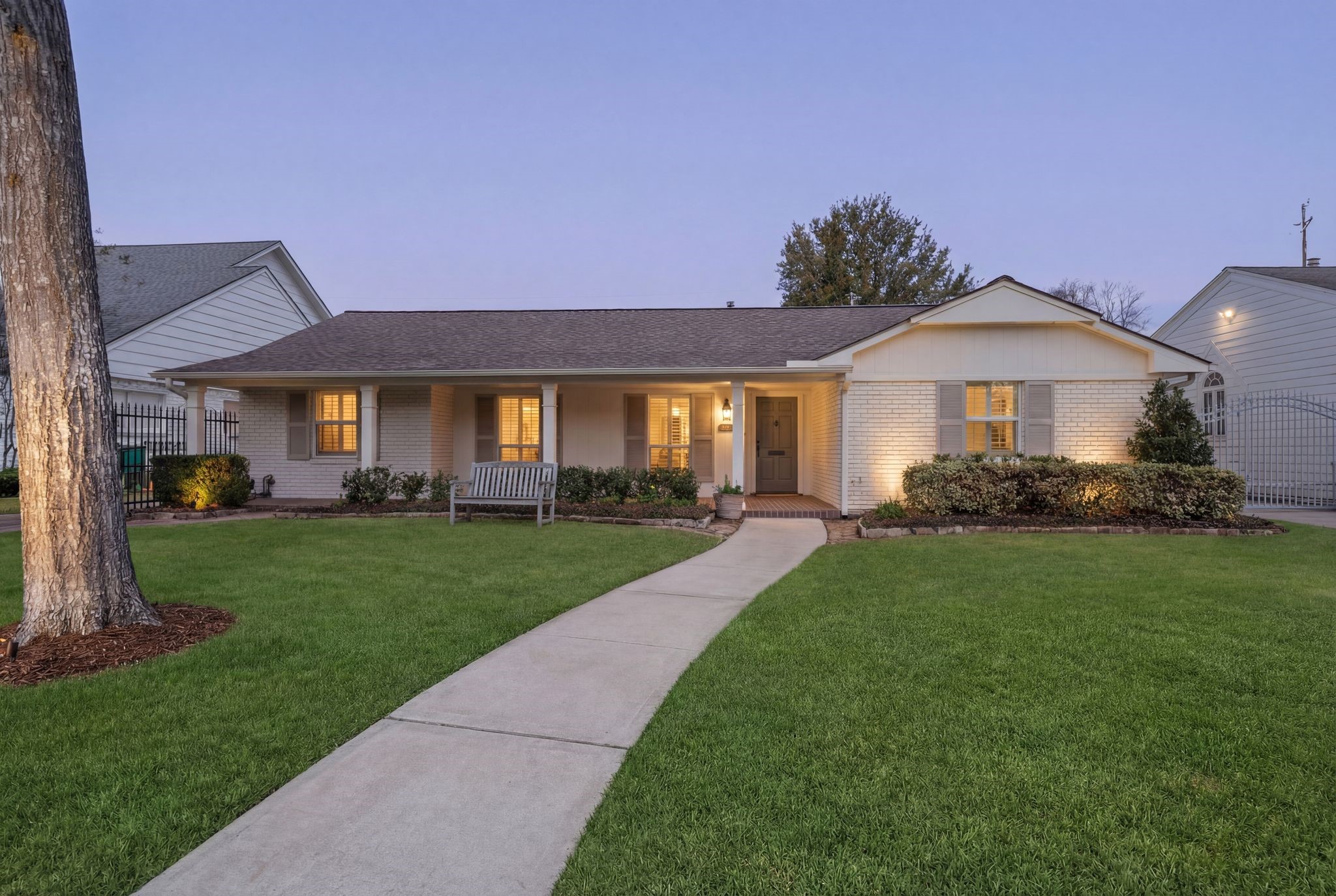 6162 Meadow Lake Lane Houston, TX 77057 - Photo 1 of 31