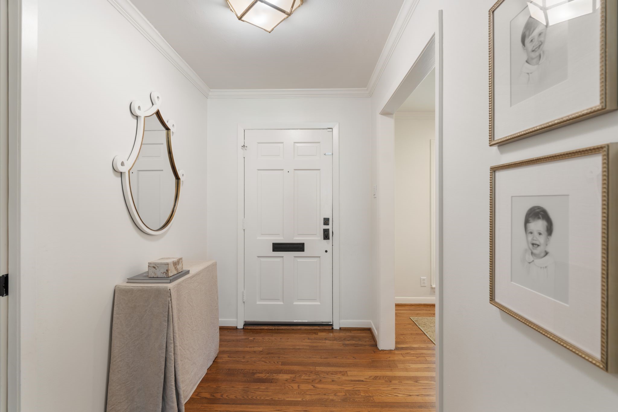 6162 Meadow Lake Lane Houston, TX 77057 - Photo 3 of 31