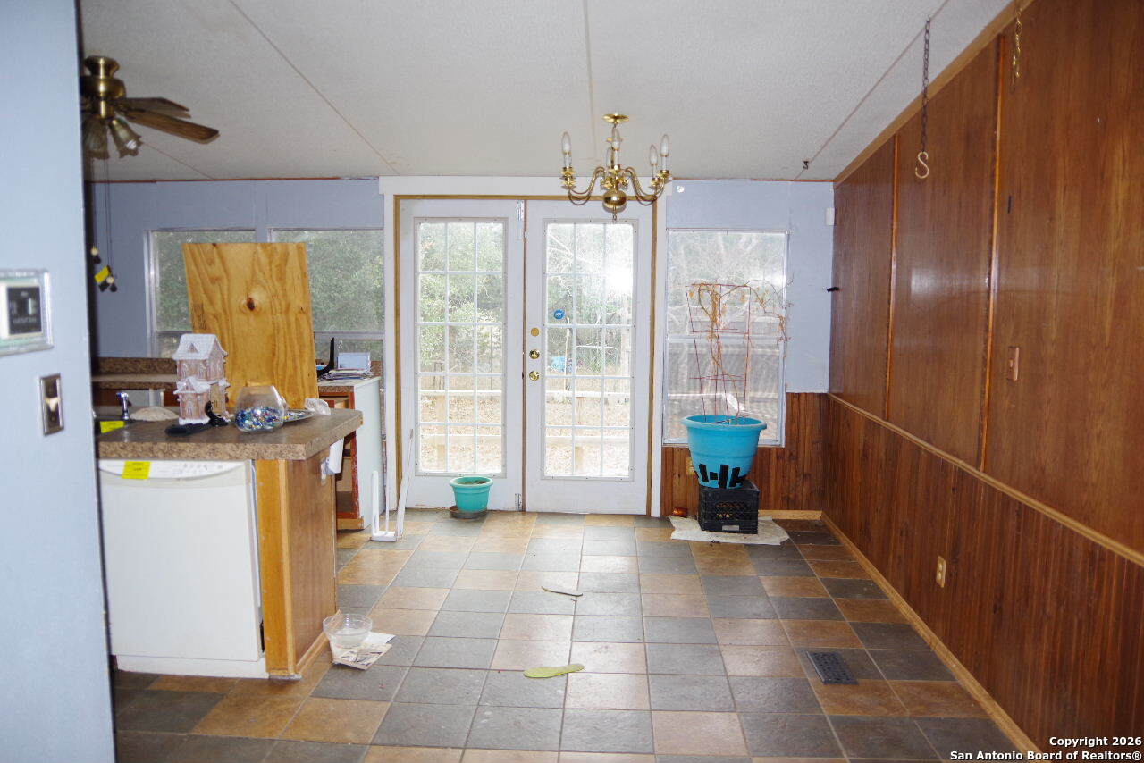 142 Thunderhead Drive Spring Branch, TX 78070 - Photo 4 of 11