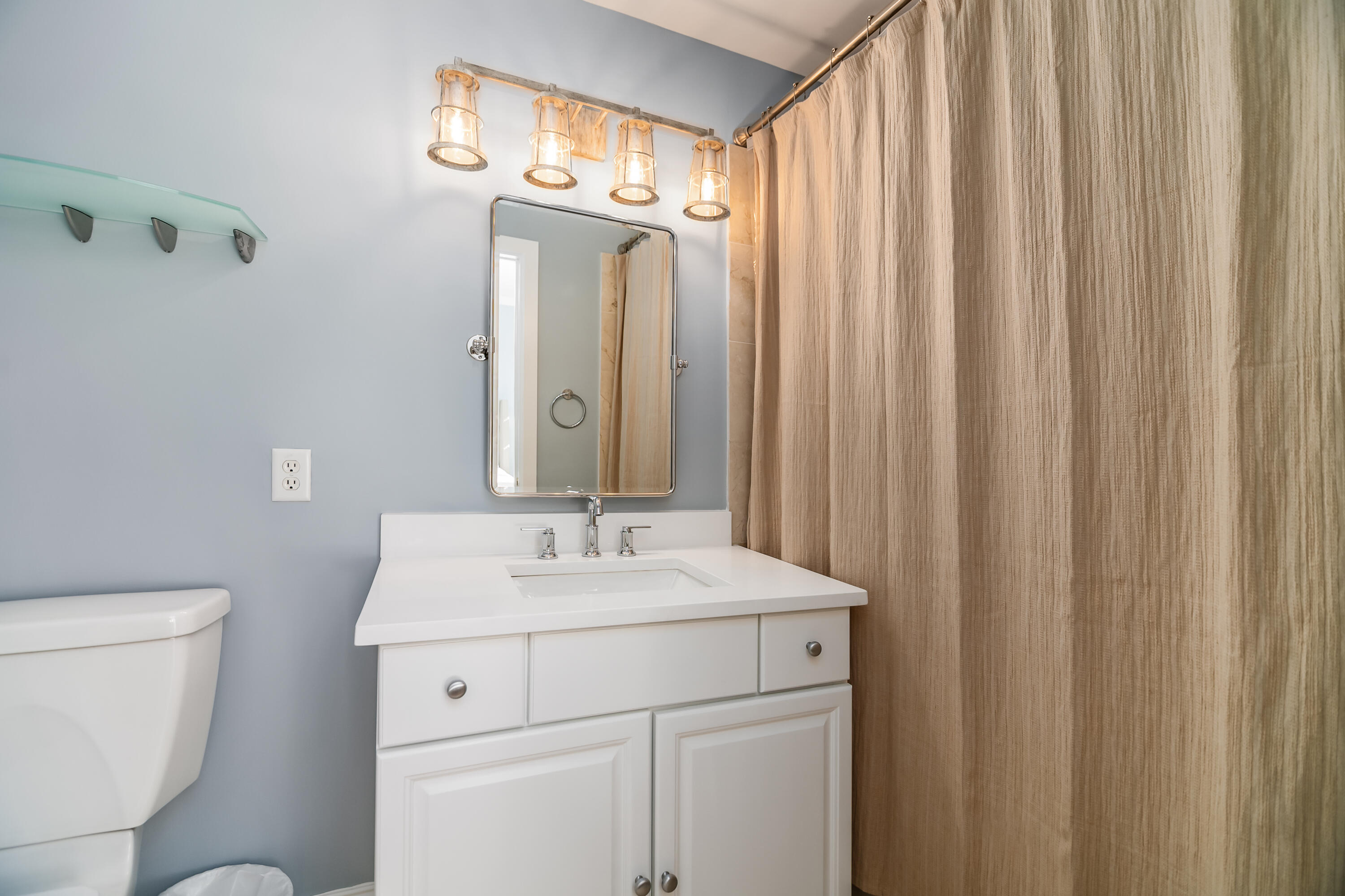 156 Tradd Street, Unit E Charleston, SC 29401 - Photo 40 of 55