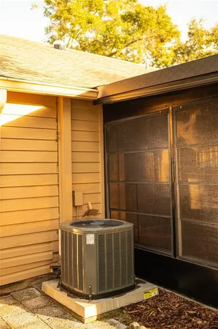 $219,999 | 2608 Bentley Drive, Palm Harbor, FL 34684