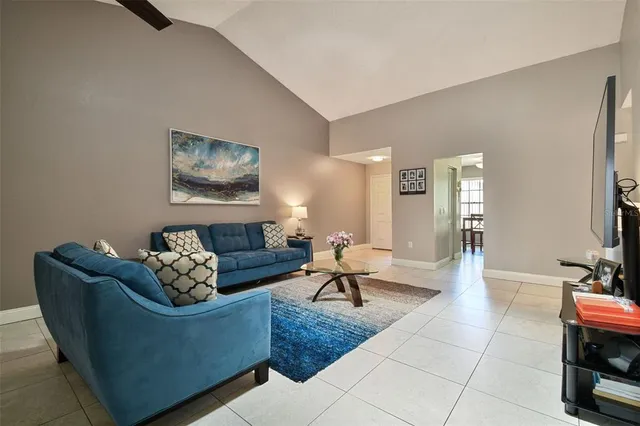 $219,999 | 2608 Bentley Drive, Palm Harbor, FL 34684