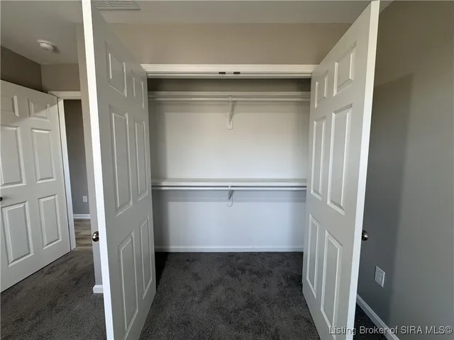 $2,110 | 2020 Greentree North, Clarksville, IN 47129