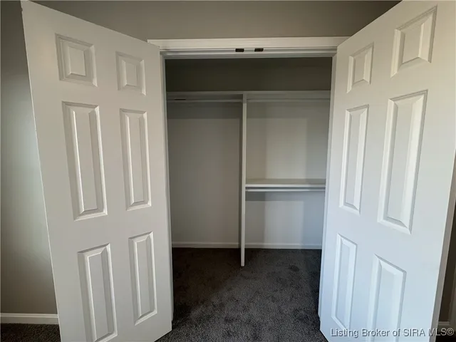 $2,110 | 2020 Greentree North, Clarksville, IN 47129