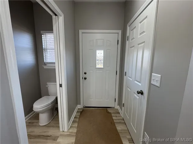 $2,110 | 2020 Greentree North, Clarksville, IN 47129