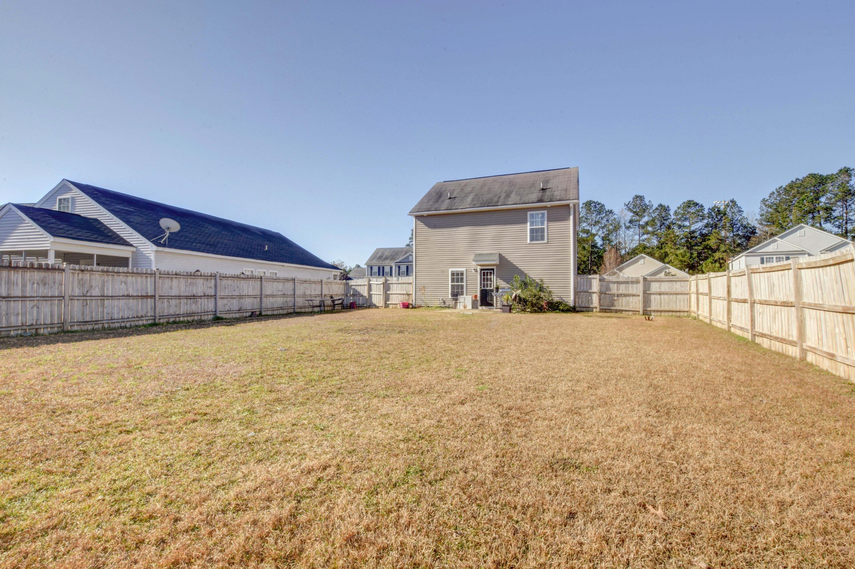 114 Thistle Road Goose Creek, SC 29445 - Photo 5 of 27 1-24 (2)