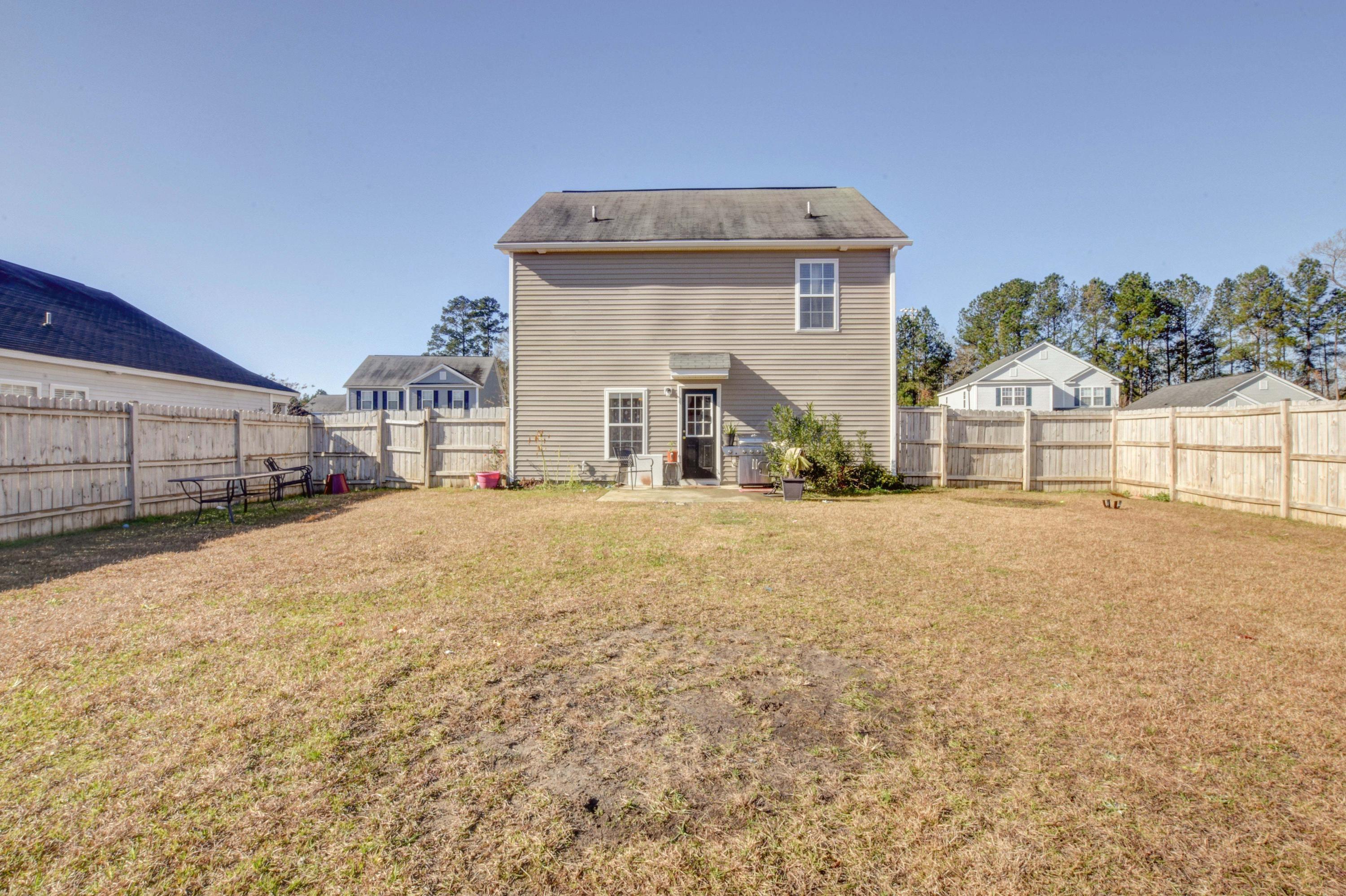 114 Thistle Road Goose Creek, SC 29445 - Photo 6 of 27 1-23 (2)