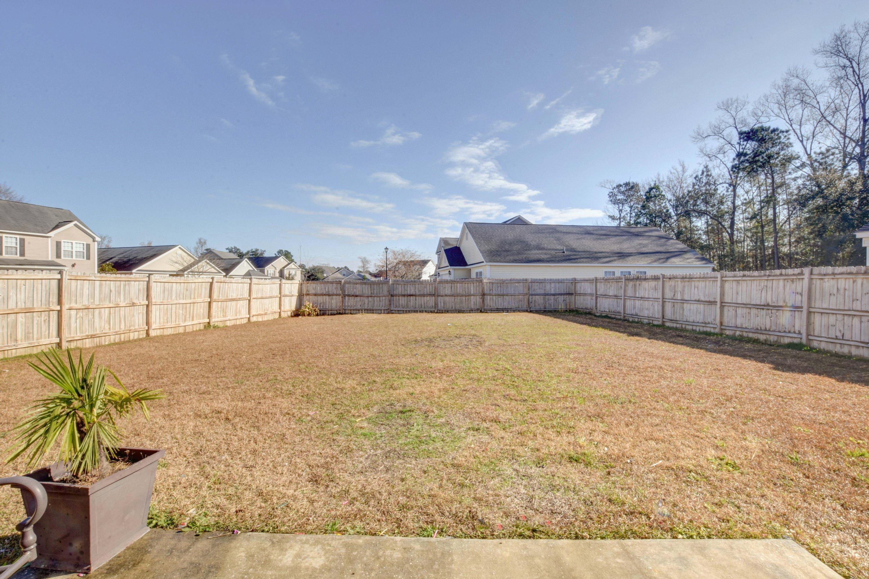 114 Thistle Road Goose Creek, SC 29445 - Photo 8 of 27 1-21 (2)