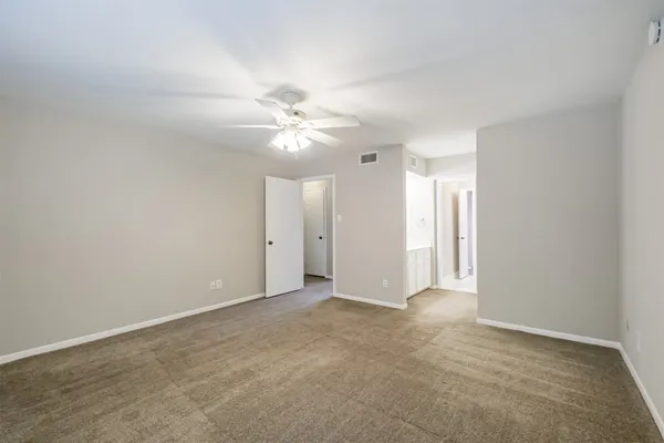 $1,900 | 2 River Creek Way, Sugar Land, TX 77478