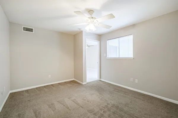 $1,900 | 2 River Creek Way, Sugar Land, TX 77478