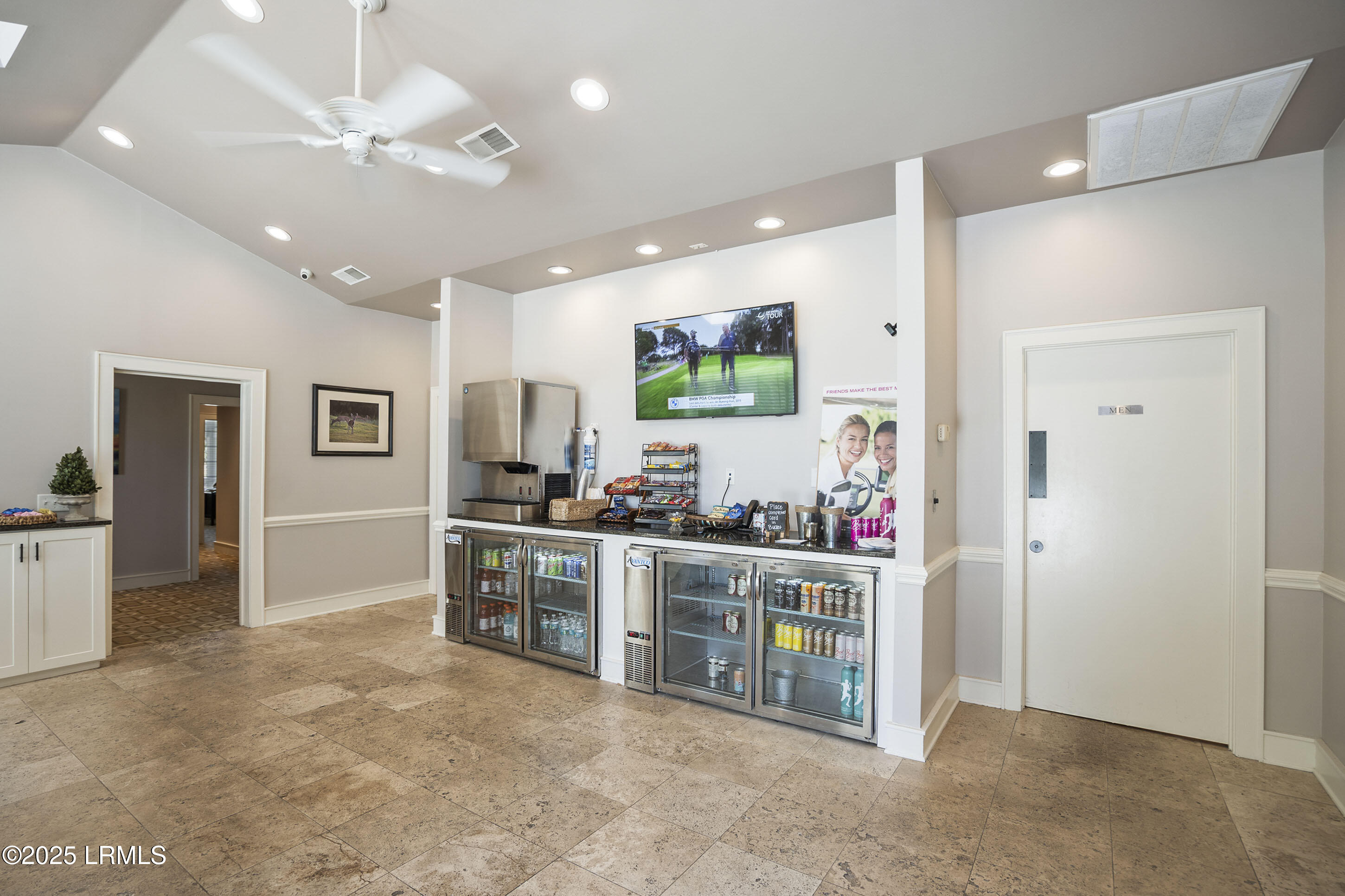 23 Governors Trace Beaufort, SC 29907 - Photo 12 of 18 DSC03541-295