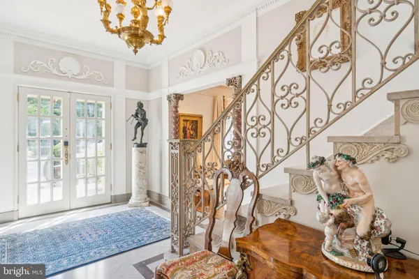 $2,800,000 | 7200 Connecticut Avenue, Chevy Chase, MD 20815