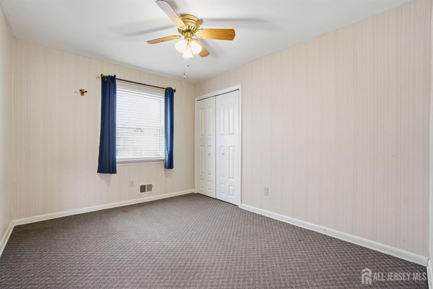 708 Auth Avenue Oakhurst, NJ 07755 - Photo 15 of 26