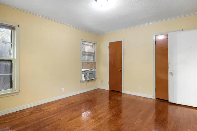 $154,000 | 1527 South Peach Avenue, Tyler, TX 75701