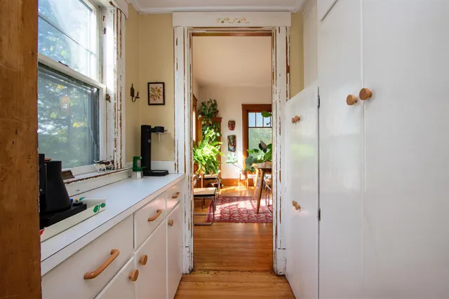 $300,000 | 225 Charles Street, Lyndon, VT 05851