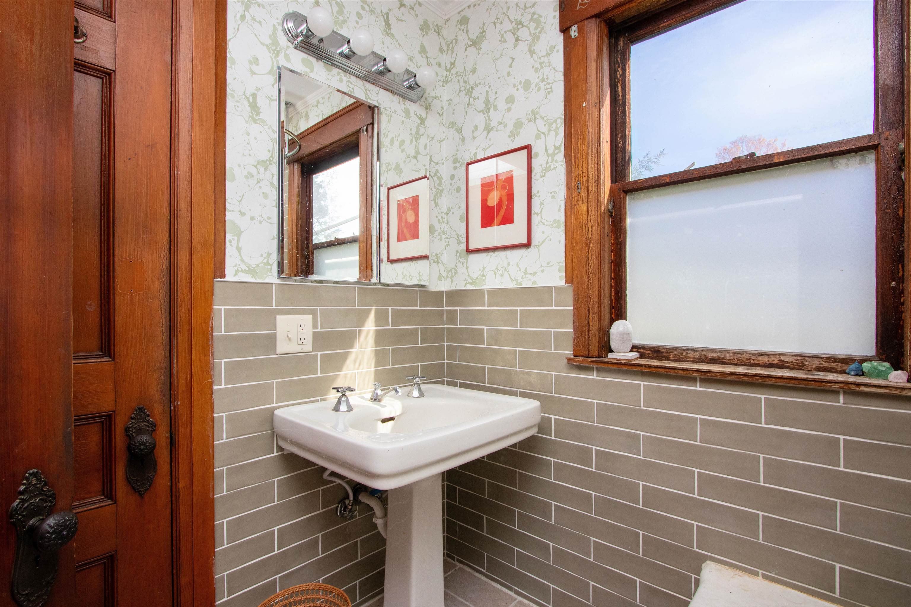 225 Charles Street Lyndon, VT 05851 - Photo 28 of 58