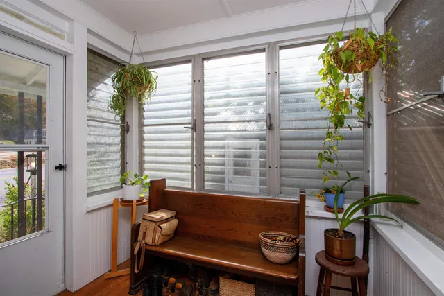 $300,000 | 225 Charles Street, Lyndon, VT 05851