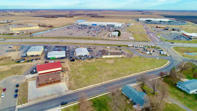 $80,000 | 1351 Canoga Park Drive, Marshall, MN 56258