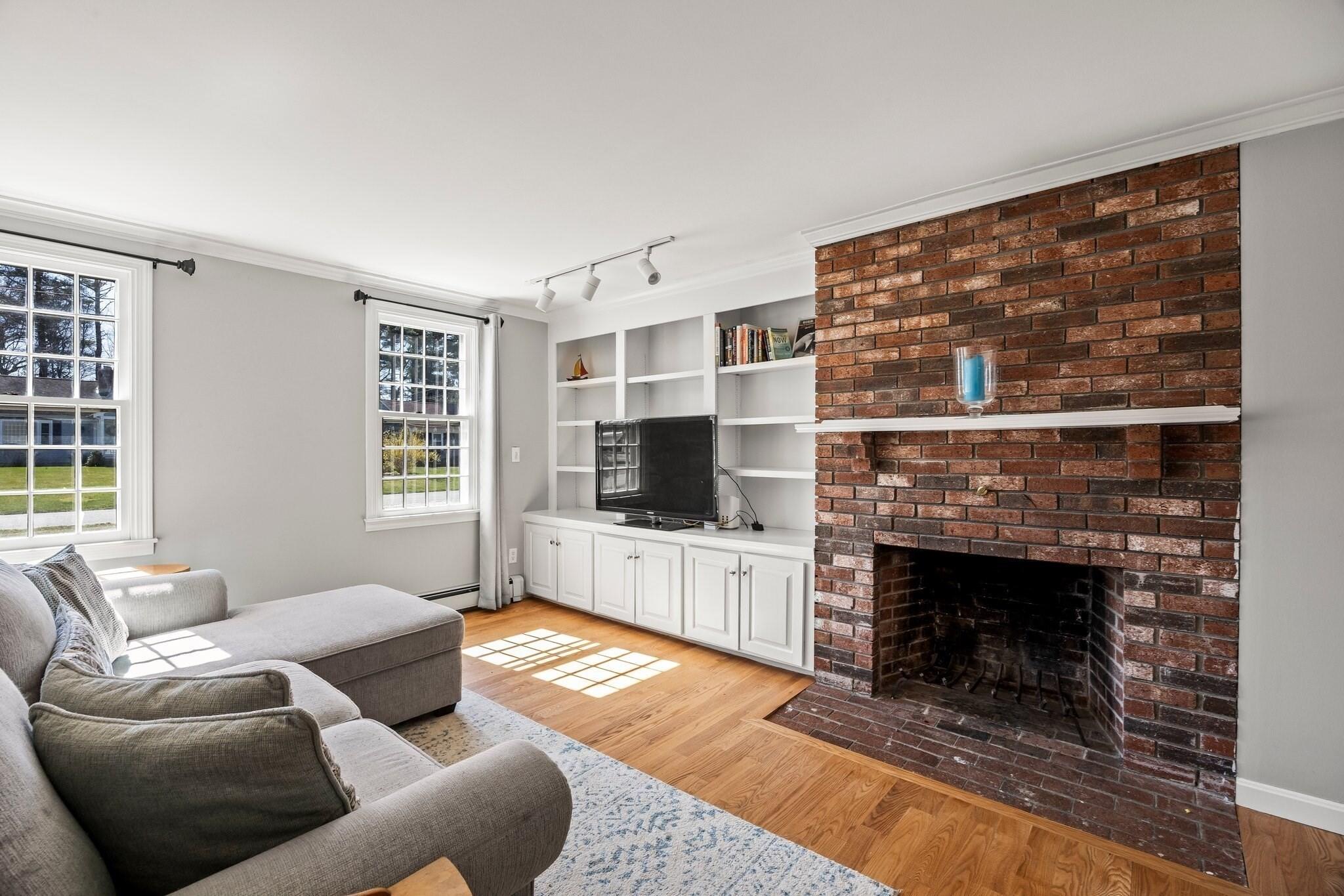 22 Merideth Way Centerville, MA 02632 - Photo 6 of 28 6