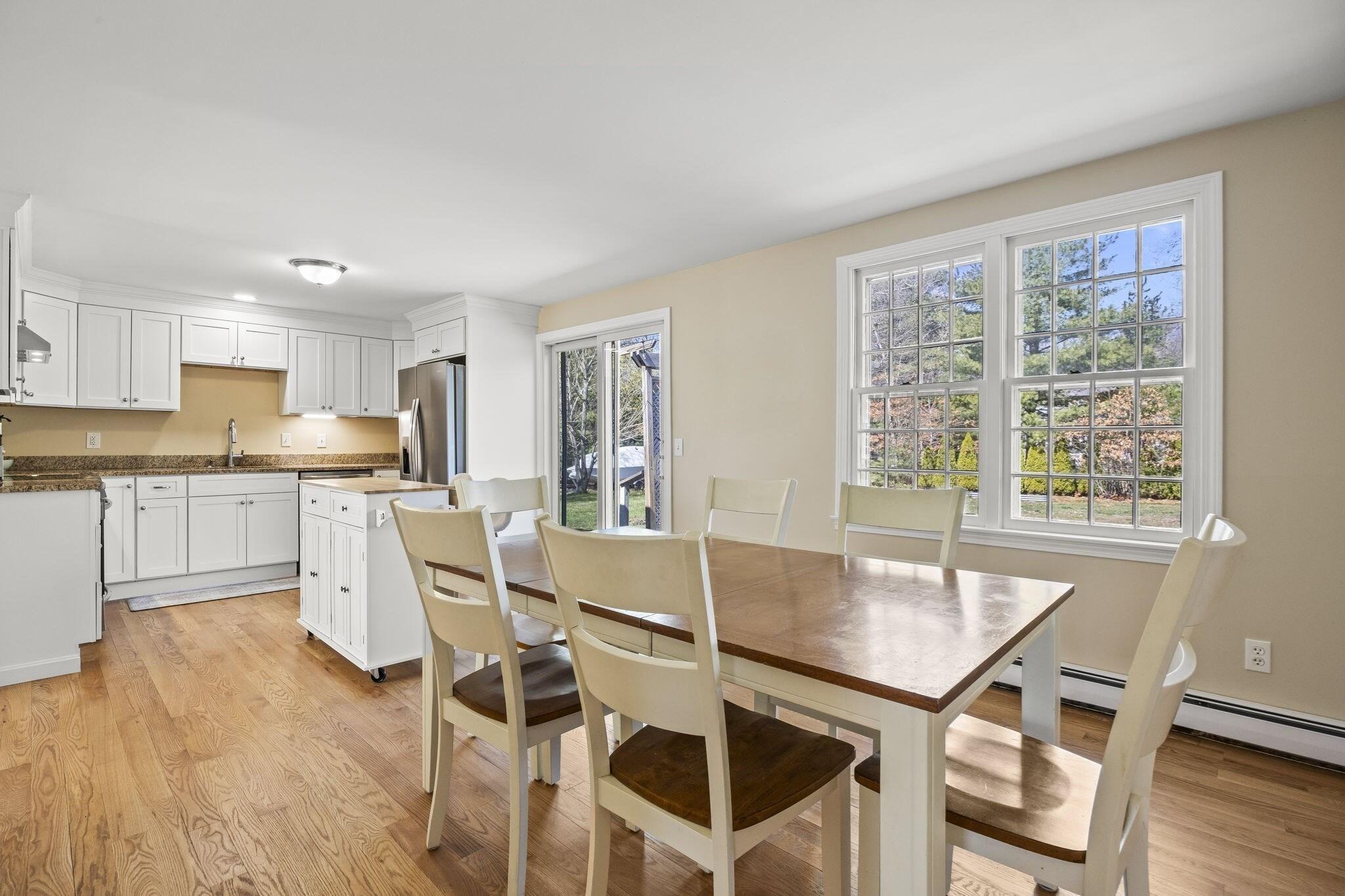 22 Merideth Way Centerville, MA 02632 - Photo 9 of 28 9