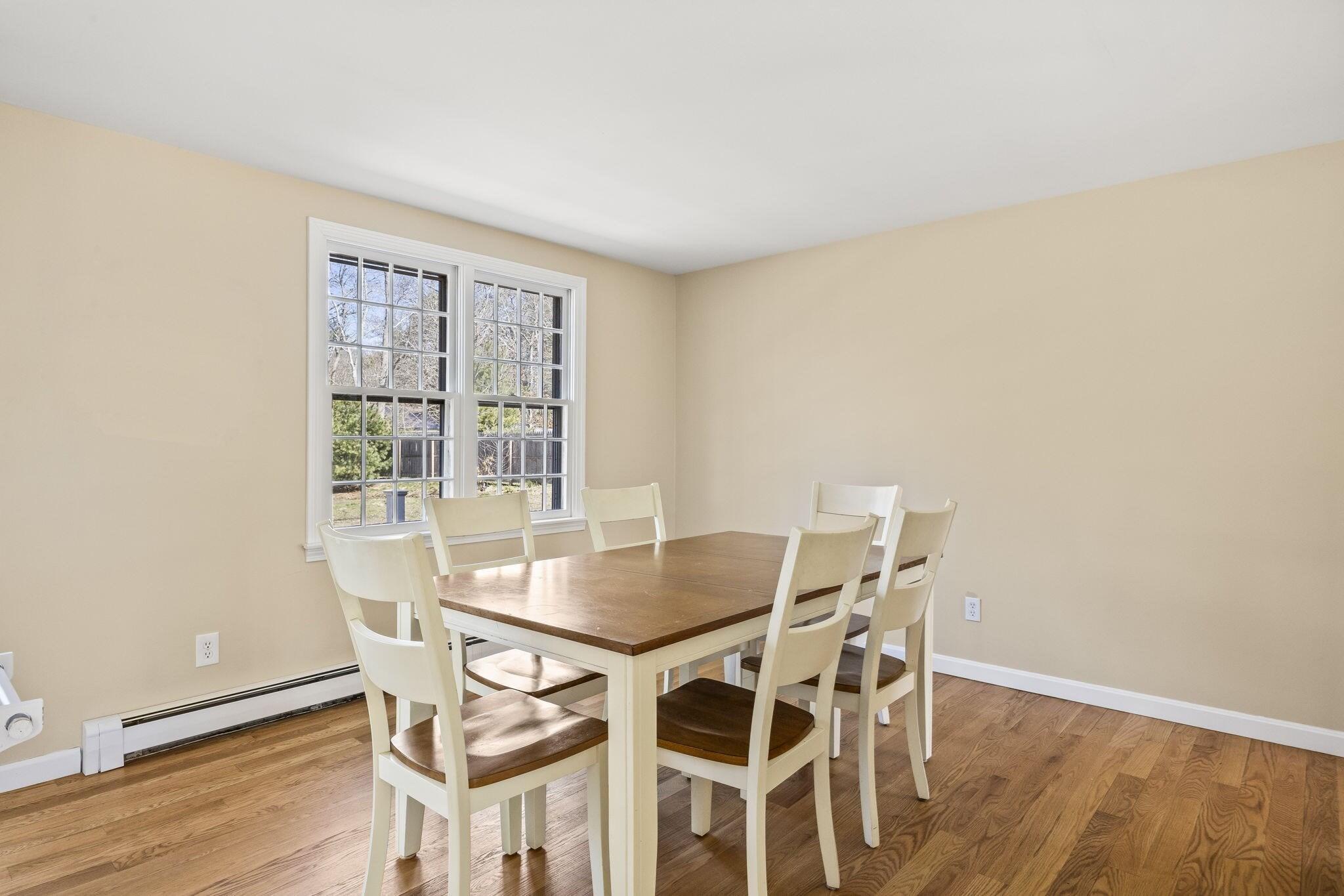 22 Merideth Way Centerville, MA 02632 - Photo 10 of 28 10