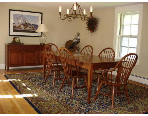 27 True Road, Unit 2 Salisbury, MA 01952 - Photo 4 of 6