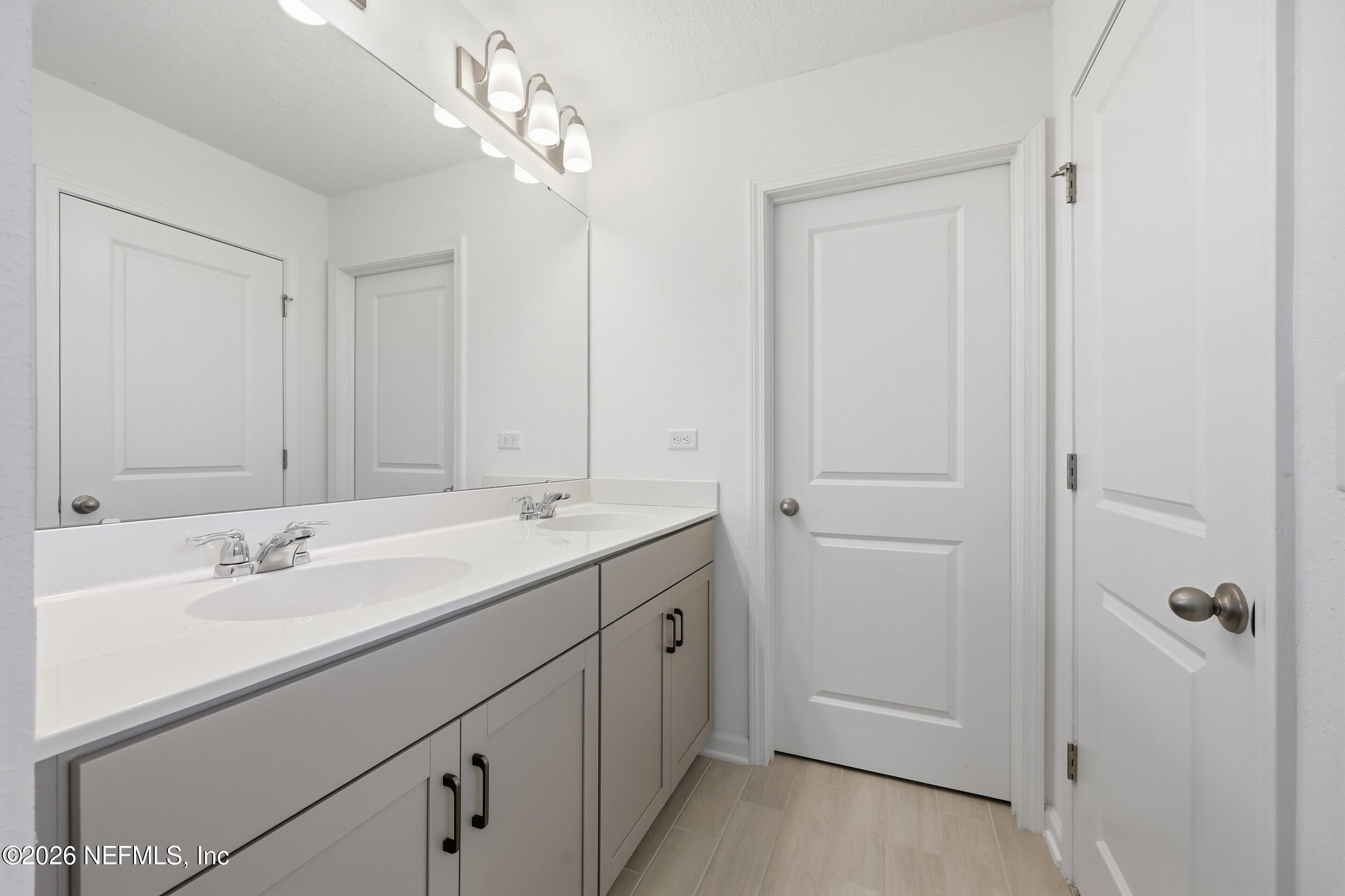110 Stargaze Lane St. Augustine, FL 32095 - Photo 19 of 43 Master Bath
