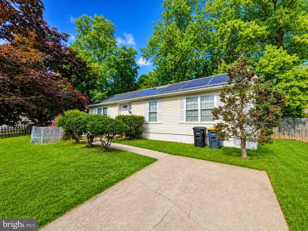 $399,900 | 8933 Hobart Street, Lanham, MD 20706