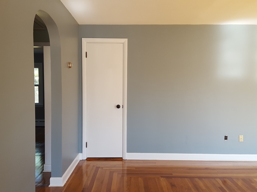 16 Hutton Street Fall River, MA 02720 - Photo 4 of 23 Gallery Image 4
