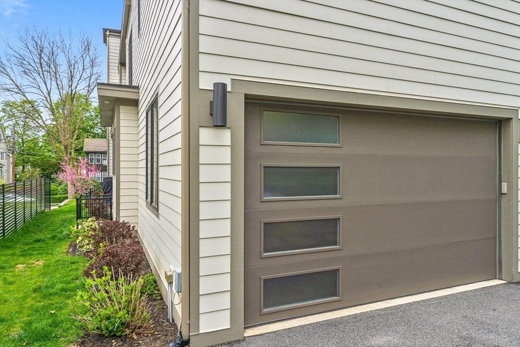 26 Salisbury Road, Unit 26 Newton, MA 02458 - Photo 22 of 23