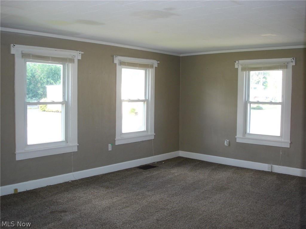 77 South Maple State Road Orwell, OH 44076 - Photo 4 of 30 Tons of natural light!