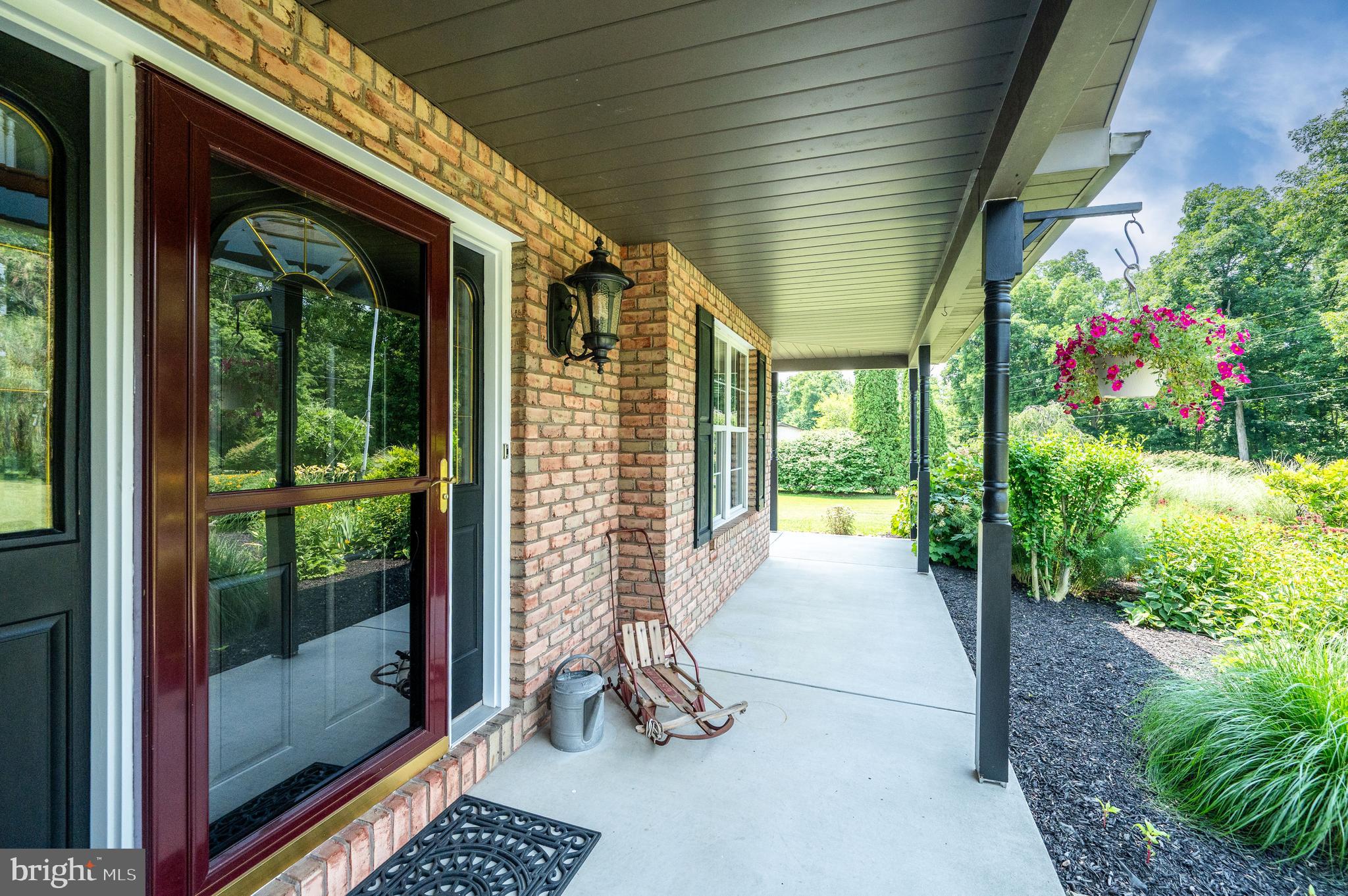 137 Lakeview Road Bernville, PA 19506 - Photo 7 of 128 Gallery Image 7