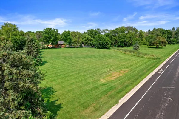 $249,900 | 106 Carriage Hill Drive, Watertown, WI 53098