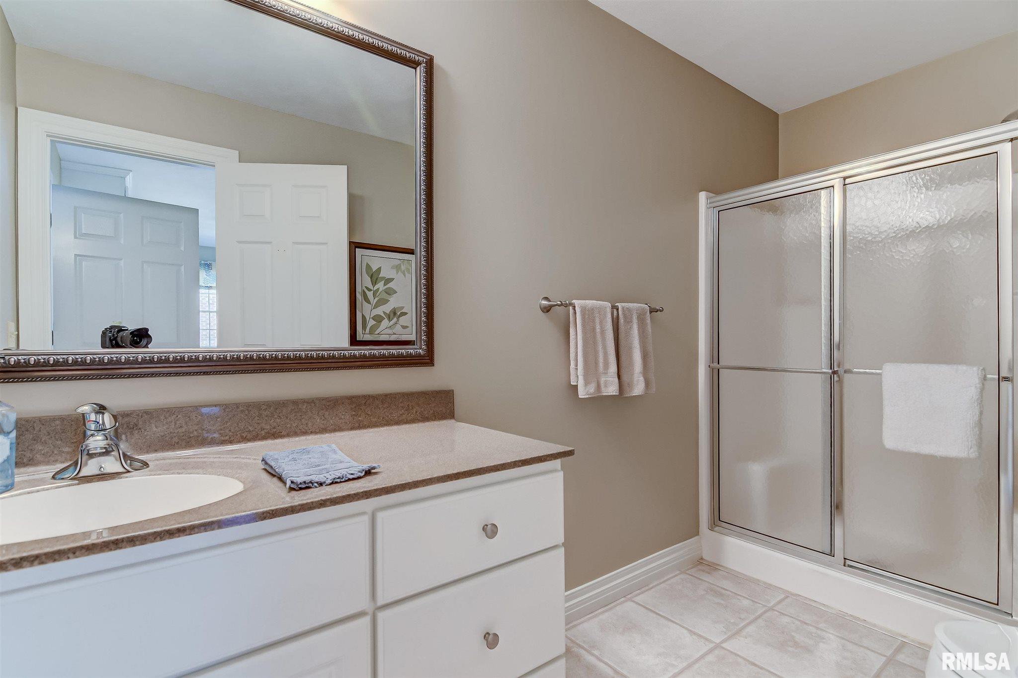 2005 Oak Creek Road Springfield, IL 62704 - Photo 25 of 50