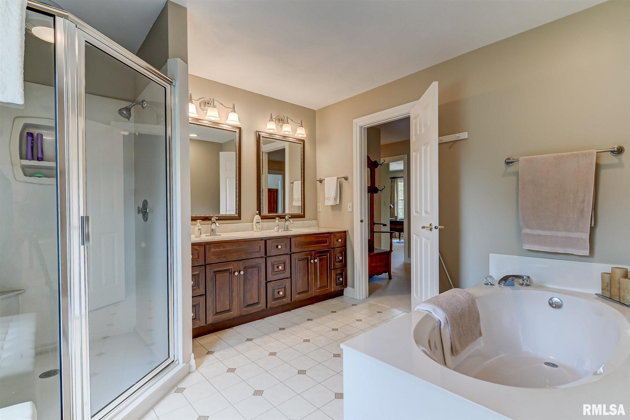 2005 Oak Creek Road Springfield, IL 62704 - Photo 41 of 50