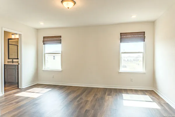 $1,800 | 511 Dakota Creek, New Braunfels, TX 78130