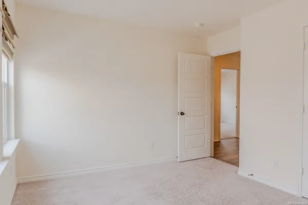 $1,800 | 511 Dakota Creek, New Braunfels, TX 78130