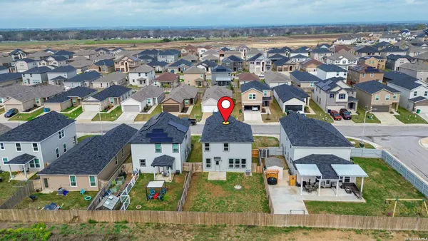 $1,800 | 511 Dakota Creek, New Braunfels, TX 78130