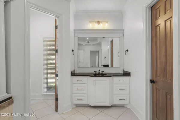 $875,000 | 6 Eastbrooke Circle, Madison, MS 39110