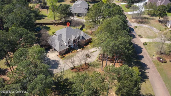 $875,000 | 6 Eastbrooke Circle, Madison, MS 39110