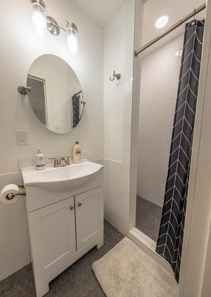 3002 67th Street Lubbock, TX 79413 - Photo 12 of 30 Photo 12
