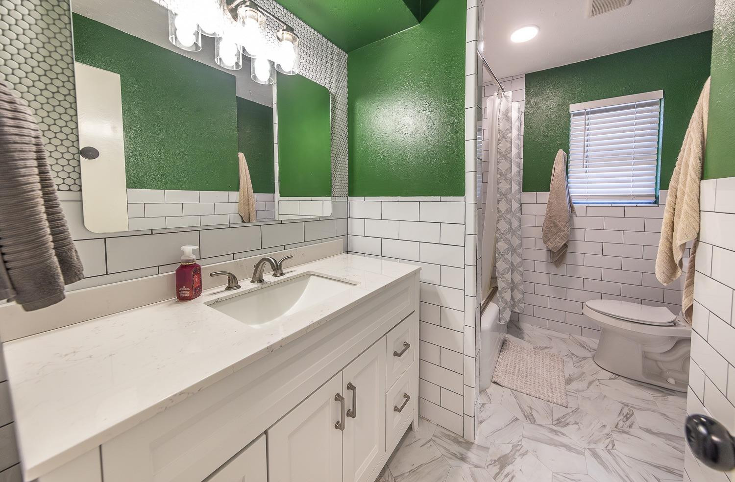 3002 67th Street Lubbock, TX 79413 - Photo 18 of 30 Photo 18
