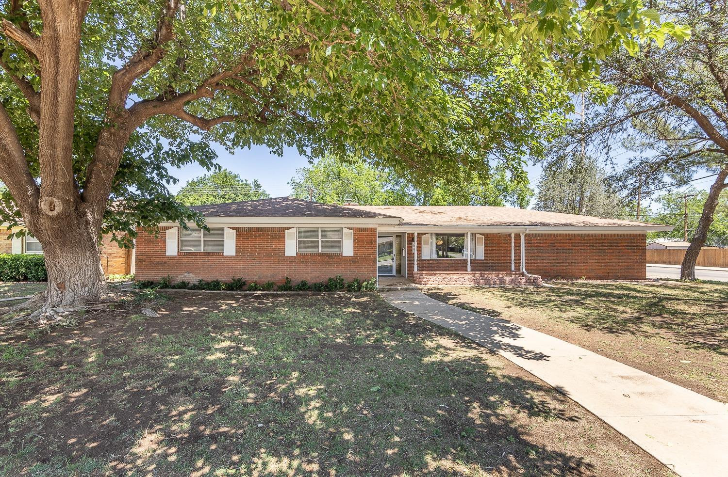 3002 67th Street Lubbock, TX 79413 - Photo 2 of 30 Photo 2