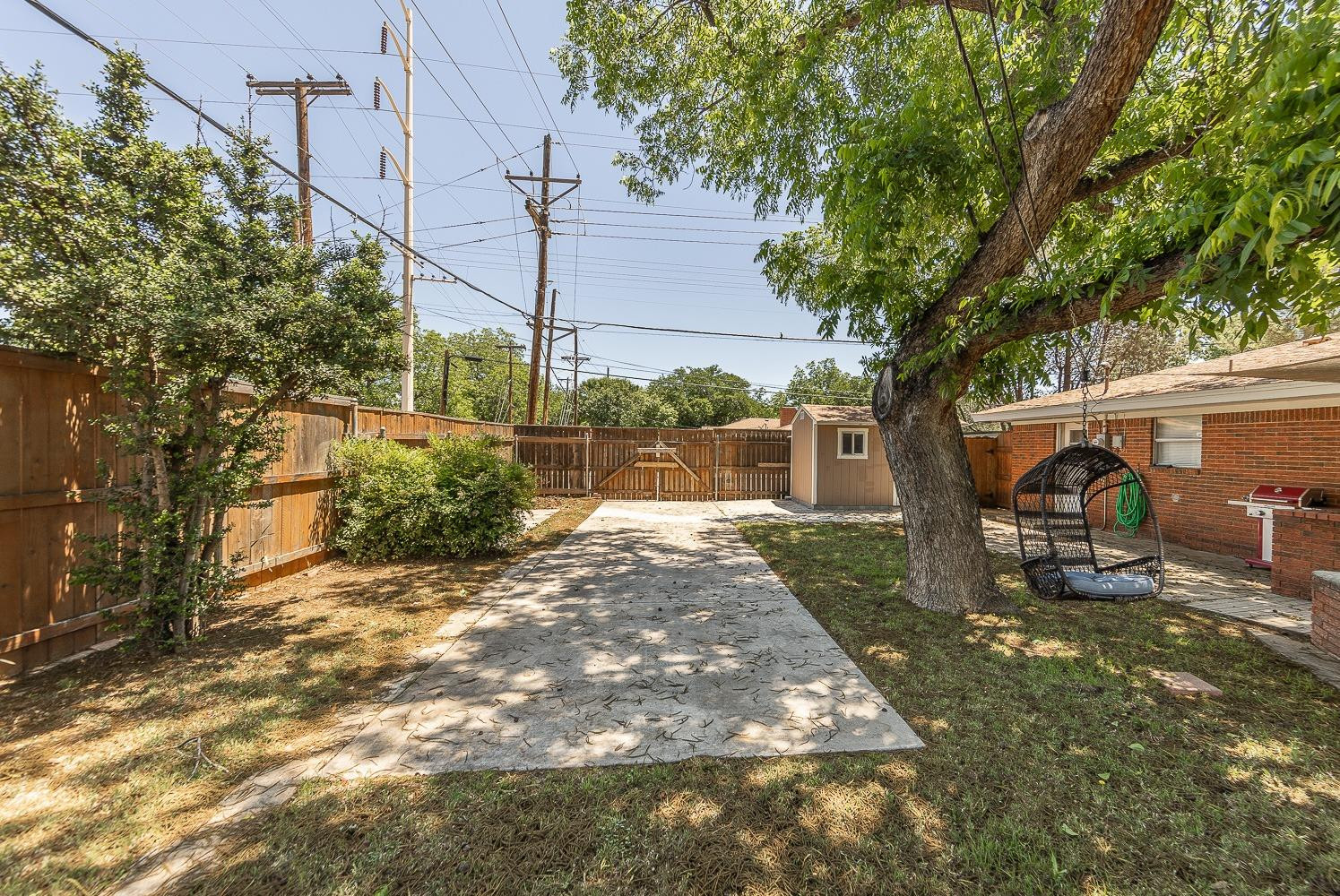 3002 67th Street Lubbock, TX 79413 - Photo 27 of 30 Photo 27