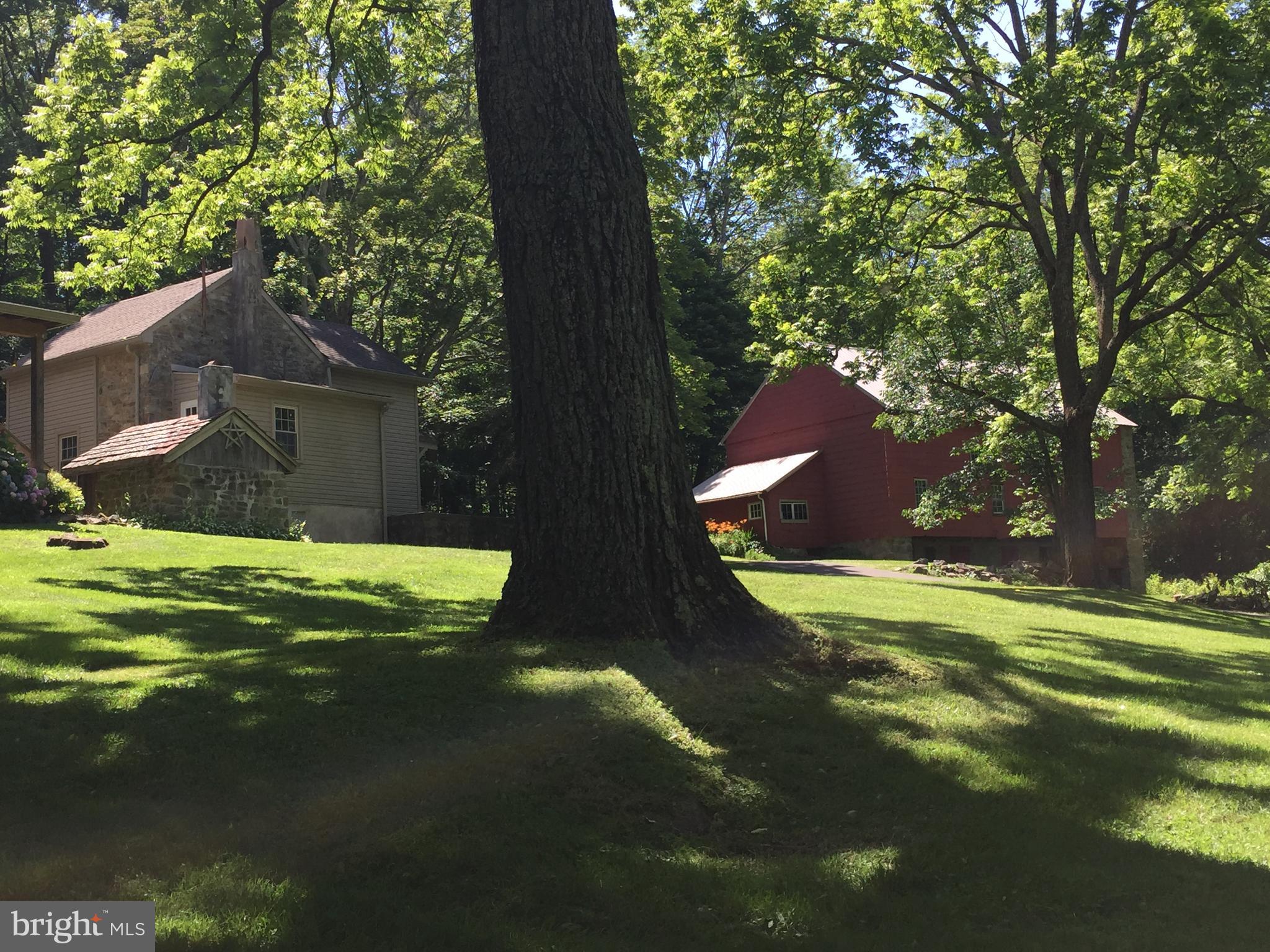 2010 Little Road Perkiomenville, PA 18074 - Photo 29 of 47 Guest House & Barn
